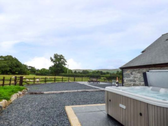 Bythynnod Ty Mawr Cottages